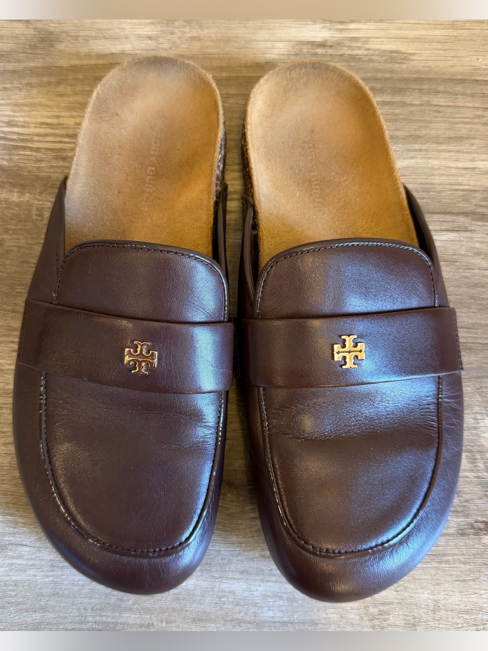 Tory Burch Everly Cork Leather Mule deep mocha leather finish gold toned logo